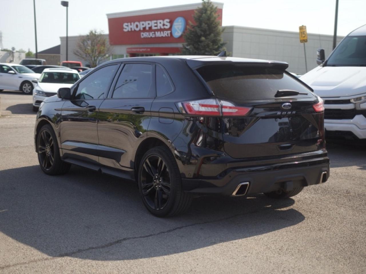 2021 Ford Edge ST  **14 SERVICE RECORDS - CLEAN CF** Photo2
