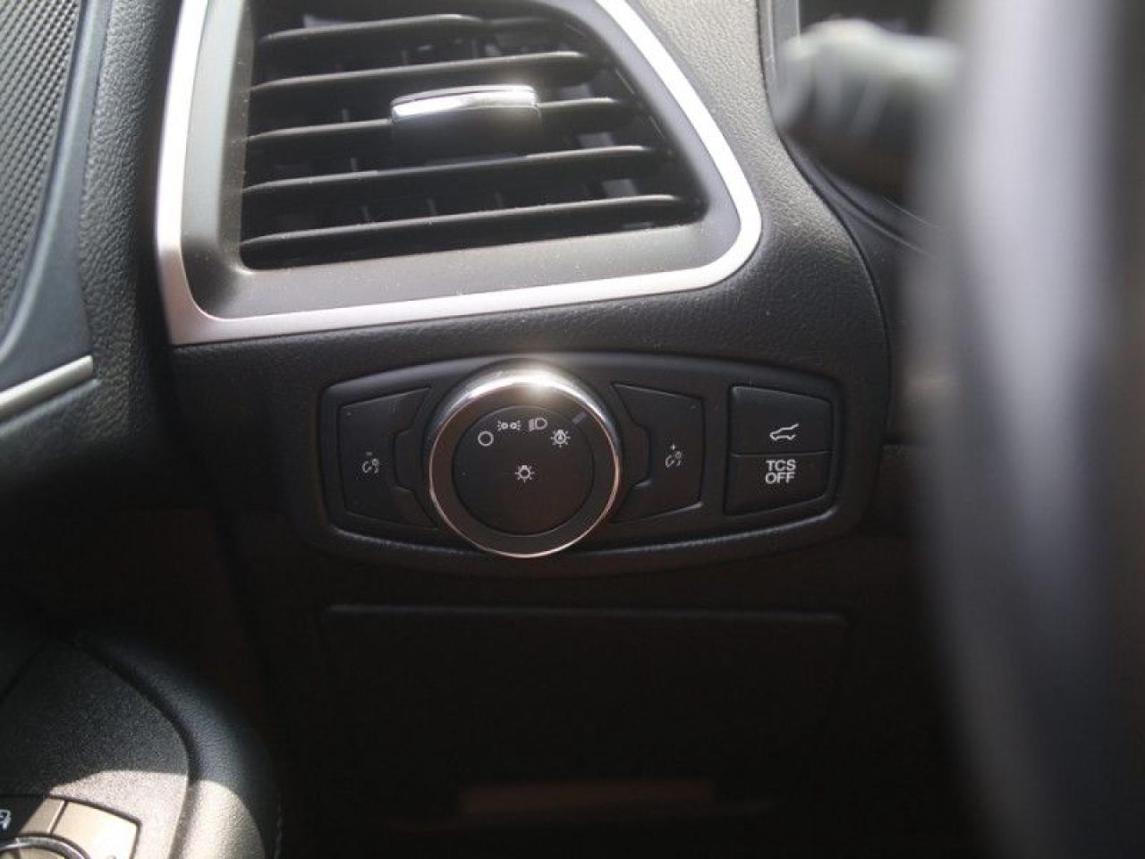 2022 Ford Edge SEL  **COLD WEATHER PKG | CO-PILOT360** Photo