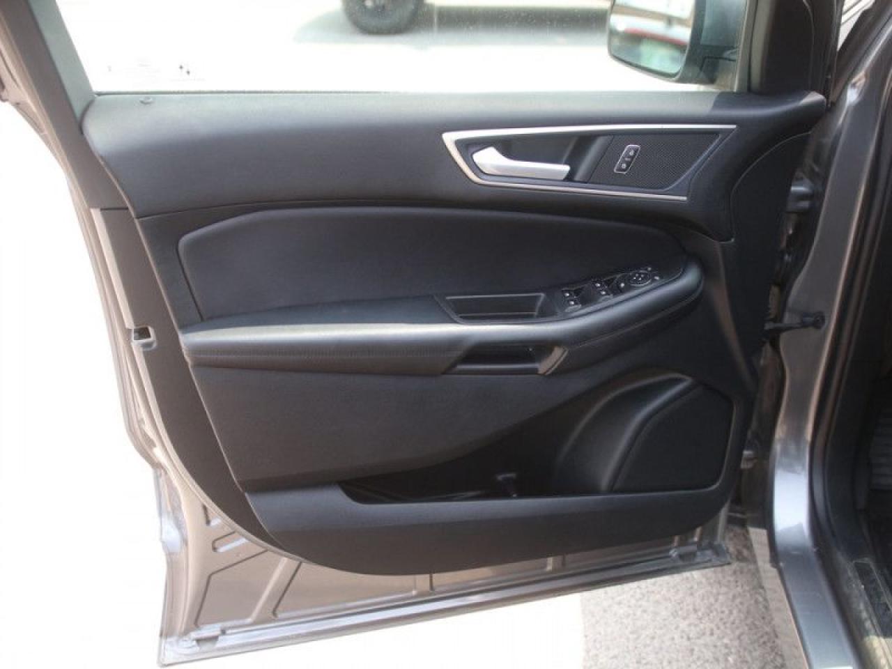2022 Ford Edge SEL  **COLD WEATHER PKG | CO-PILOT360** Photo