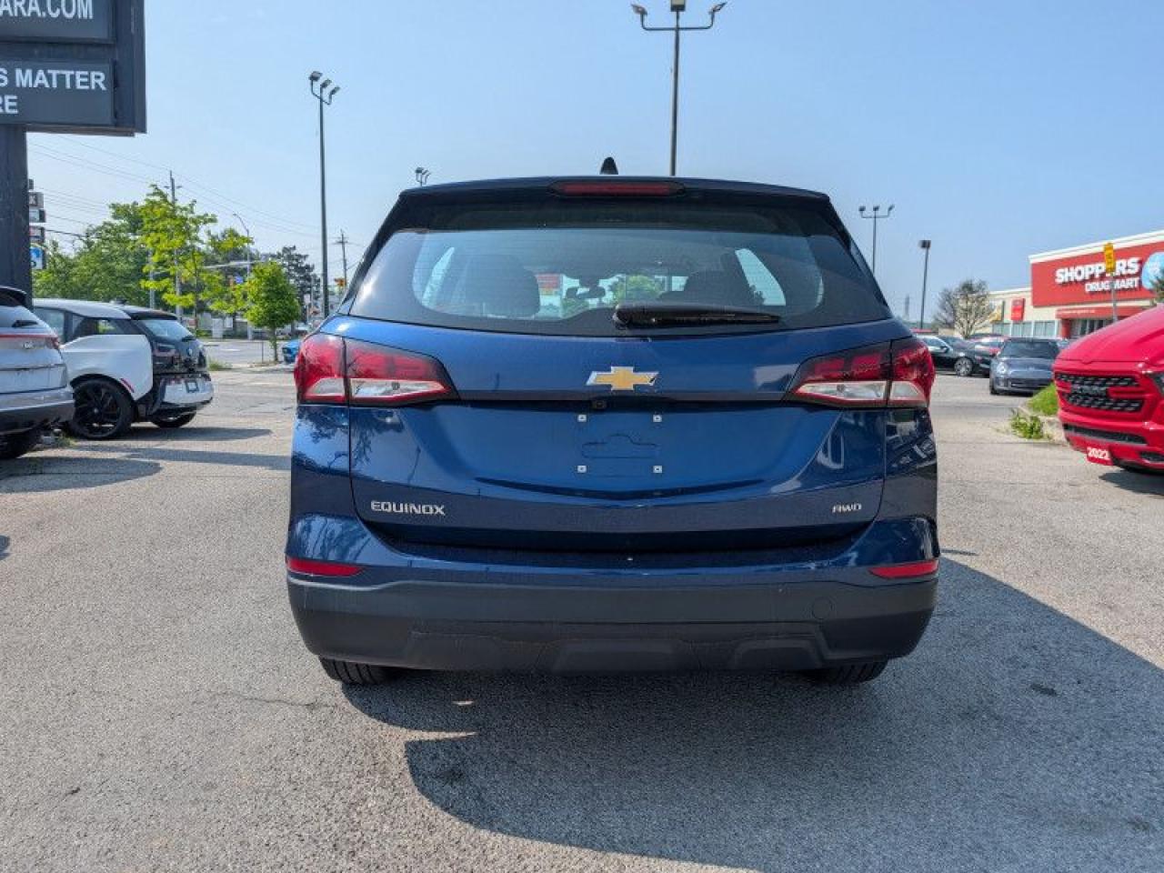 2022 Chevrolet Equinox LS  **18 SERVICE RECORDS** Photo3