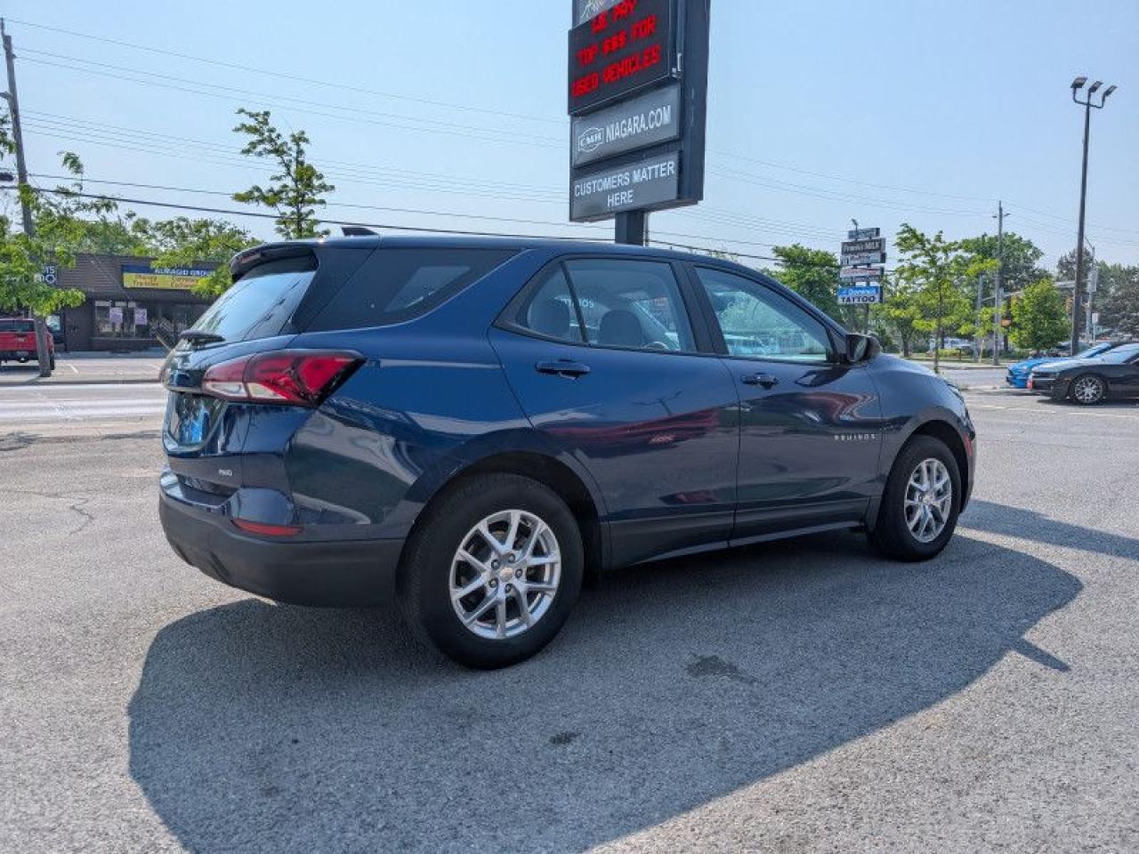 2022 Chevrolet Equinox LS  **18 SERVICE RECORDS** Photo4