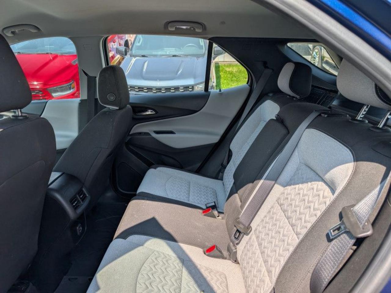 2022 Chevrolet Equinox LS  **18 SERVICE RECORDS** Photo