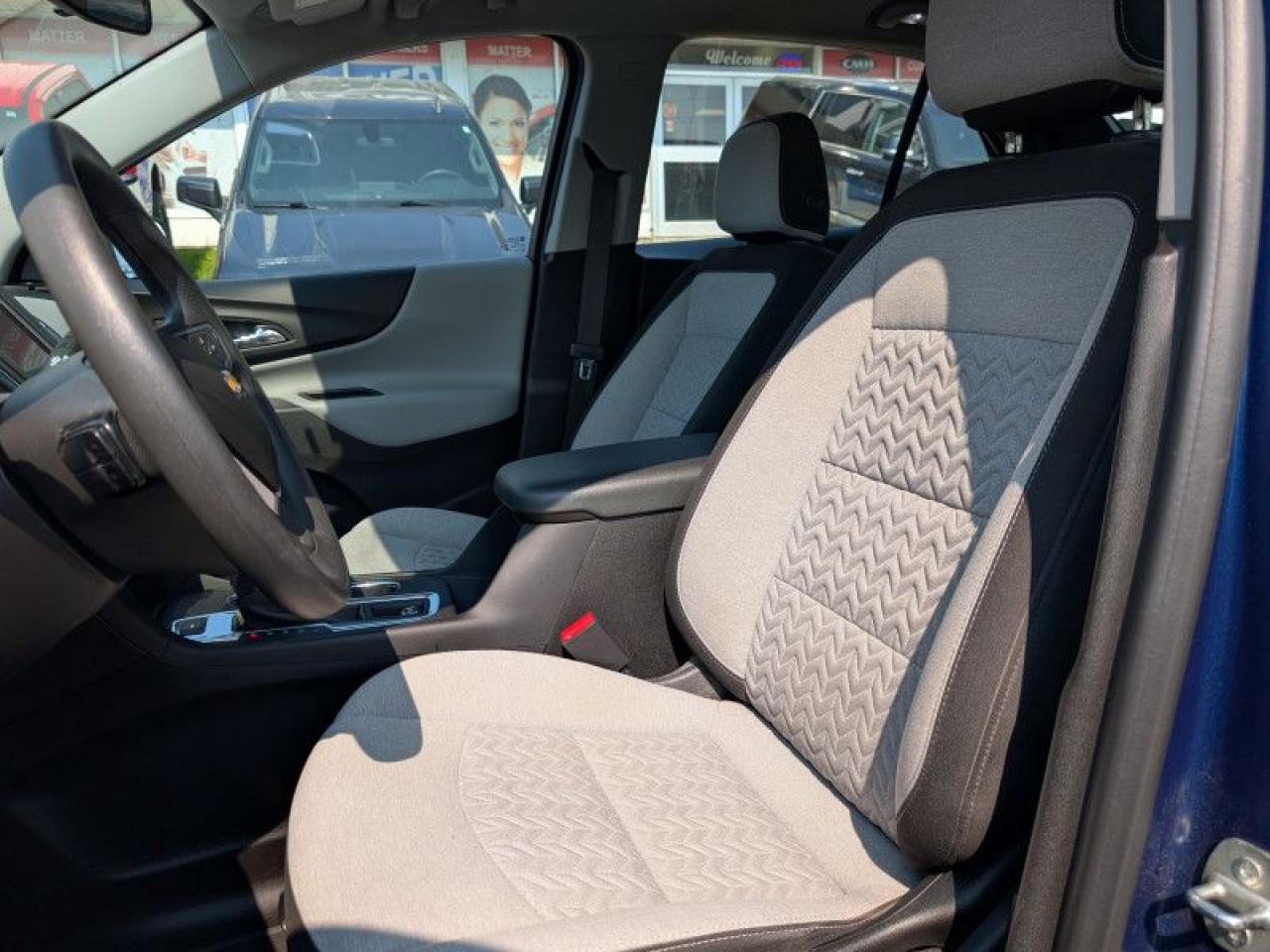 2022 Chevrolet Equinox LS  **18 SERVICE RECORDS** Photo