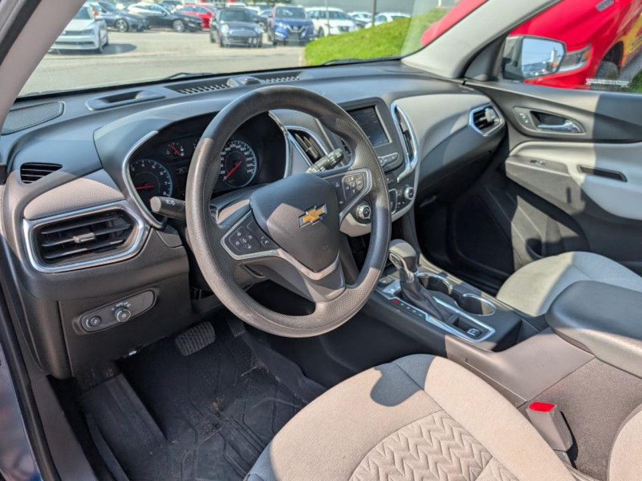 2022 Chevrolet Equinox LS  **18 SERVICE RECORDS** Photo