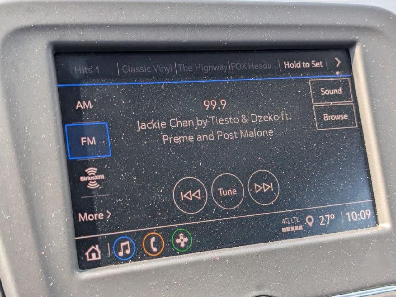 2022 Chevrolet Equinox LS  **18 SERVICE RECORDS** Photo