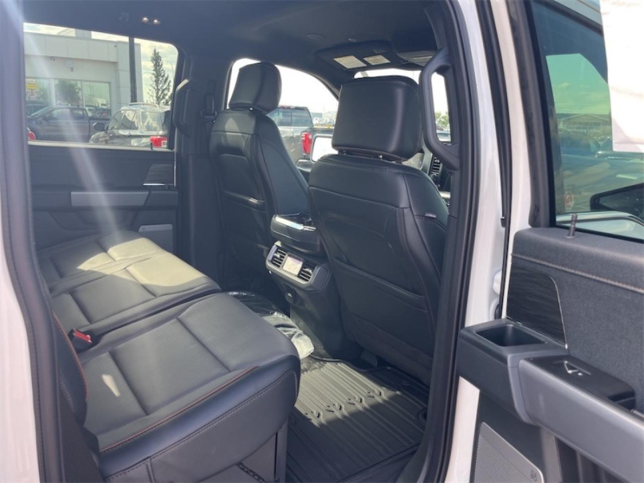 2025 Ford F-150 Lariat  - Premium Audio Photo5