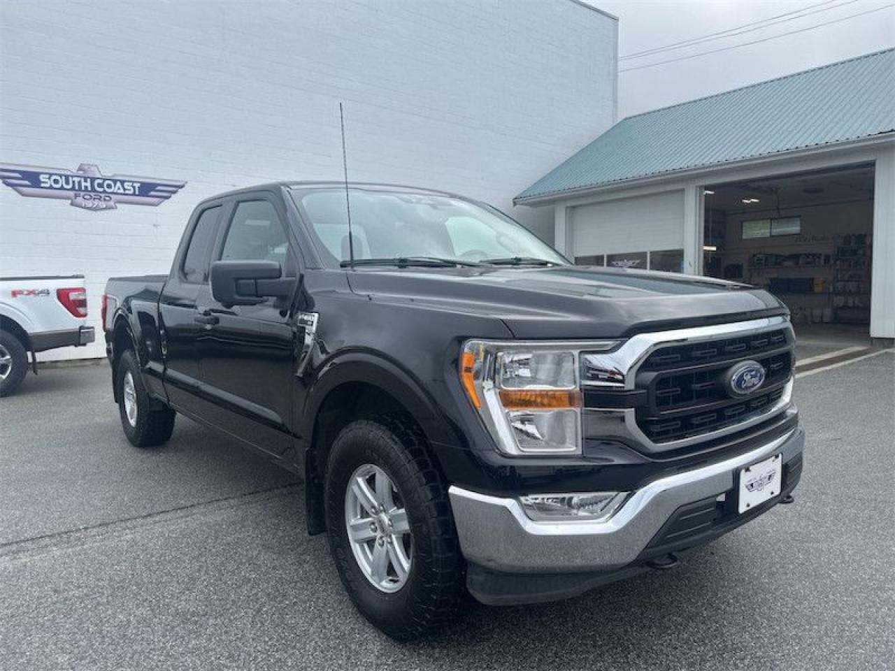 2021 Ford F-150 XLT Photo5