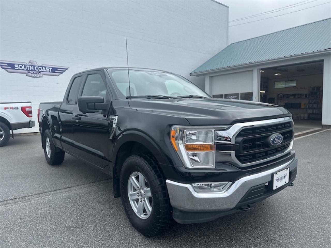 2021 Ford F-150 XLT Photo5