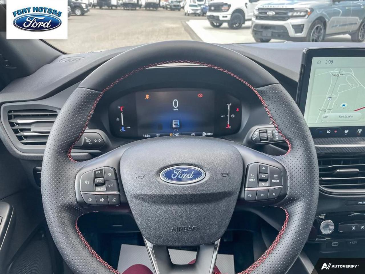 2025 Ford Escape ST-Line Photo5
