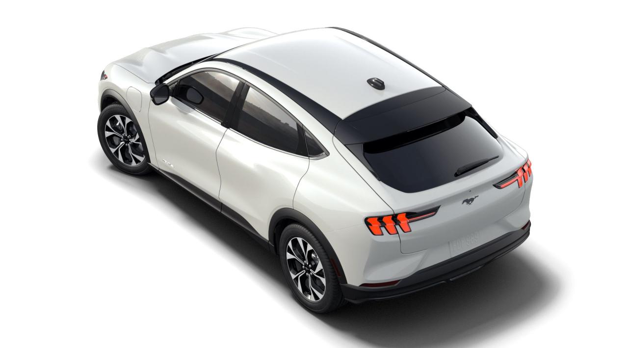 2025 Ford Mustang Mach-E Select Photo1