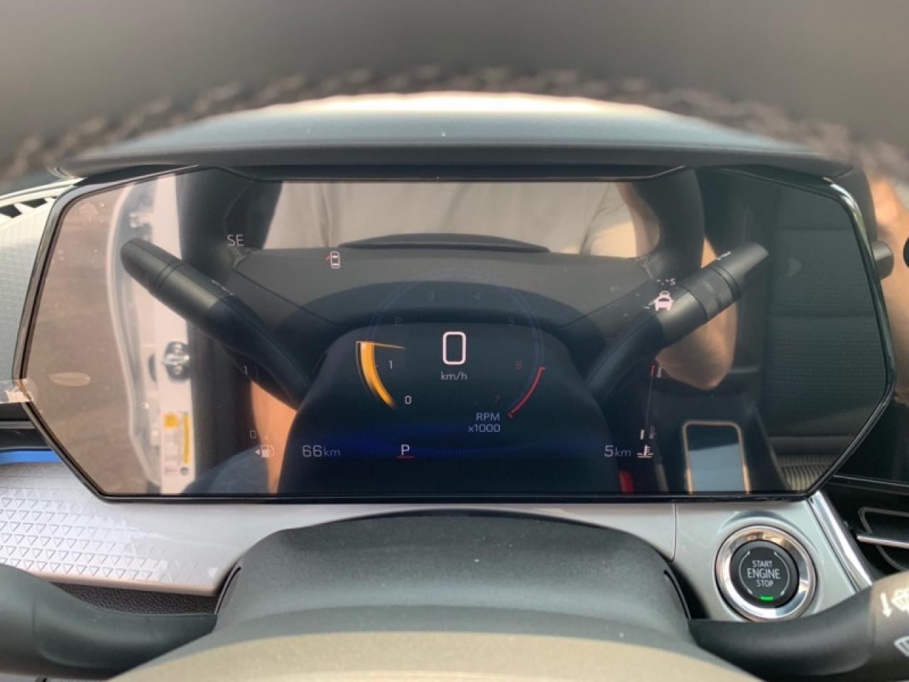 2025 Chevrolet Trax LT Photo