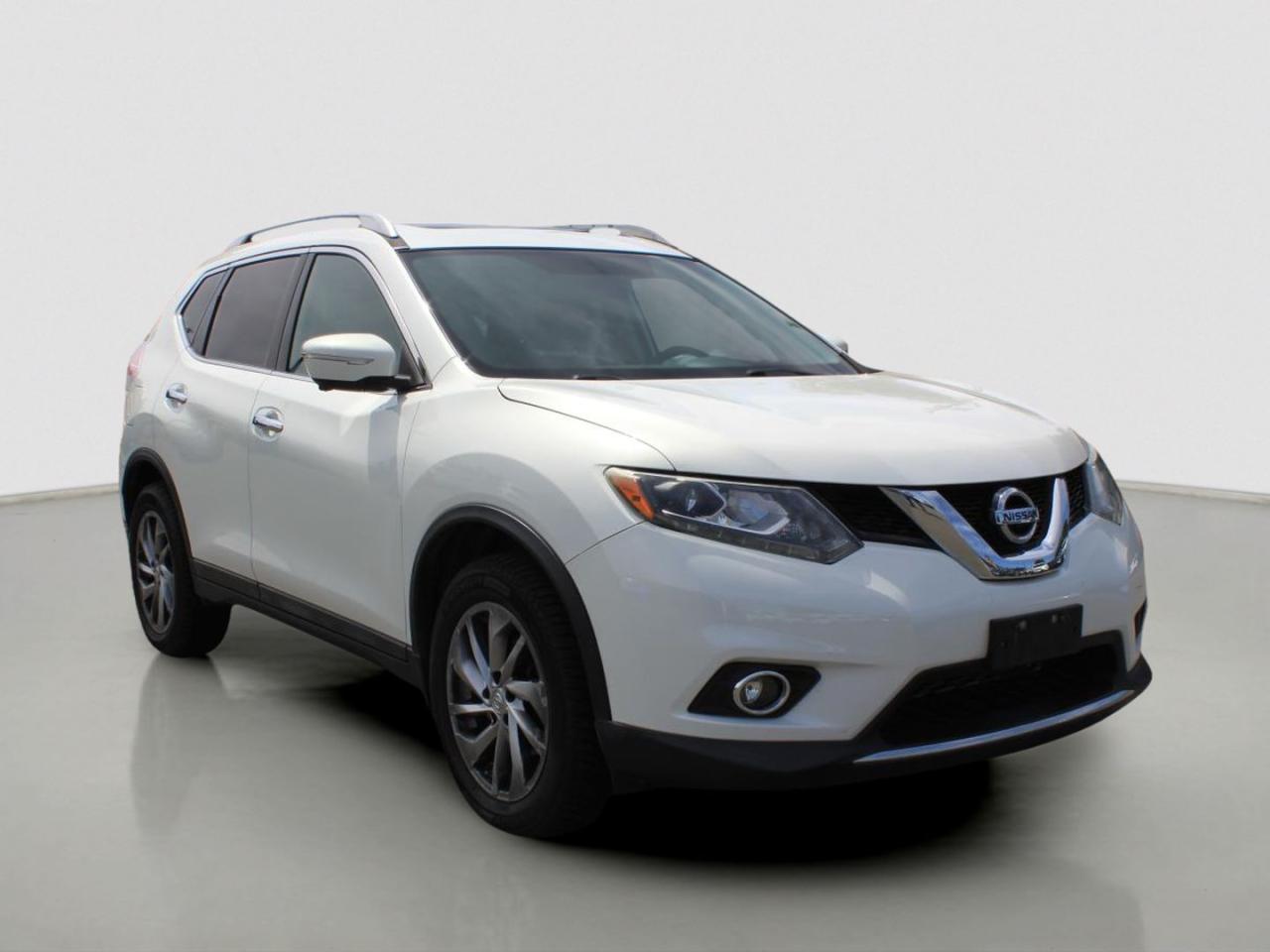 Used 2014 Nissan Rogue AWD 4dr S for sale in Courtenay, BC
