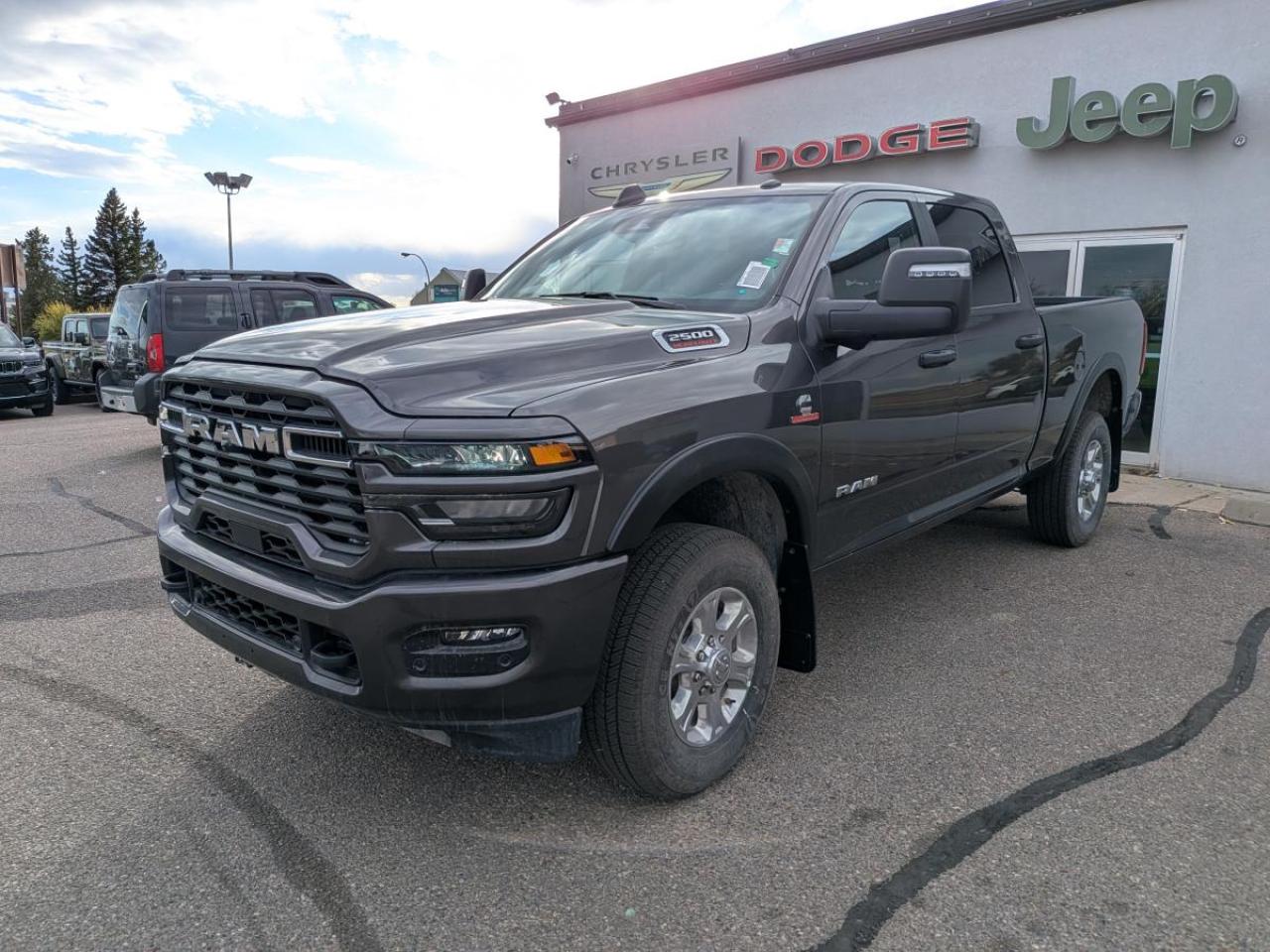 2025 RAM 2500 Big Horn 4x4 Crew Cab 6'4" Box Photo2