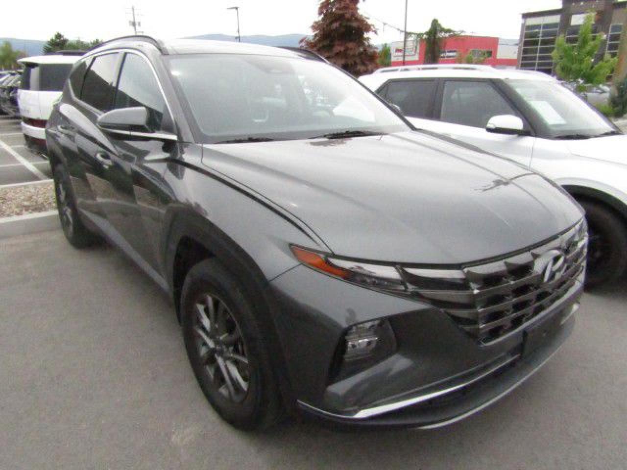 Used 2023 Hyundai Tucson Preferred NO ACCIDENT! VERY LOW KMS! ADAPTIVE CRUISE ! for sale in Kelowna, BC
