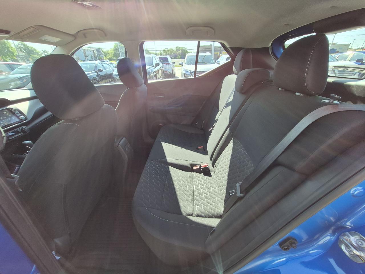 2025 Nissan Kicks Play SV FWD Photo12