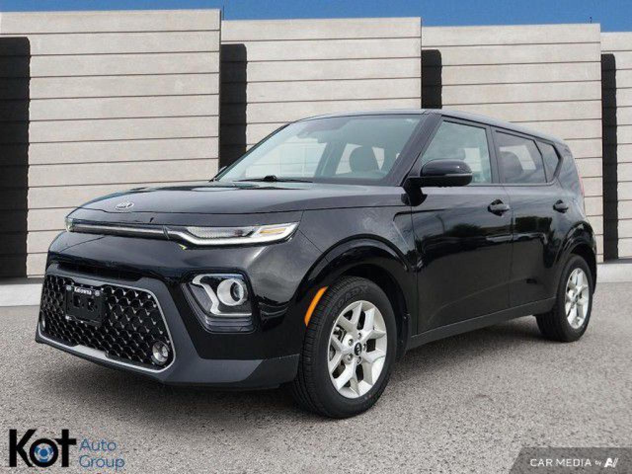 Used 2021 Kia Soul EX ! Apple Carplay, Heated Seats, Lane Keep Assist and a Rearview Camera ! for sale in Kelowna, BC