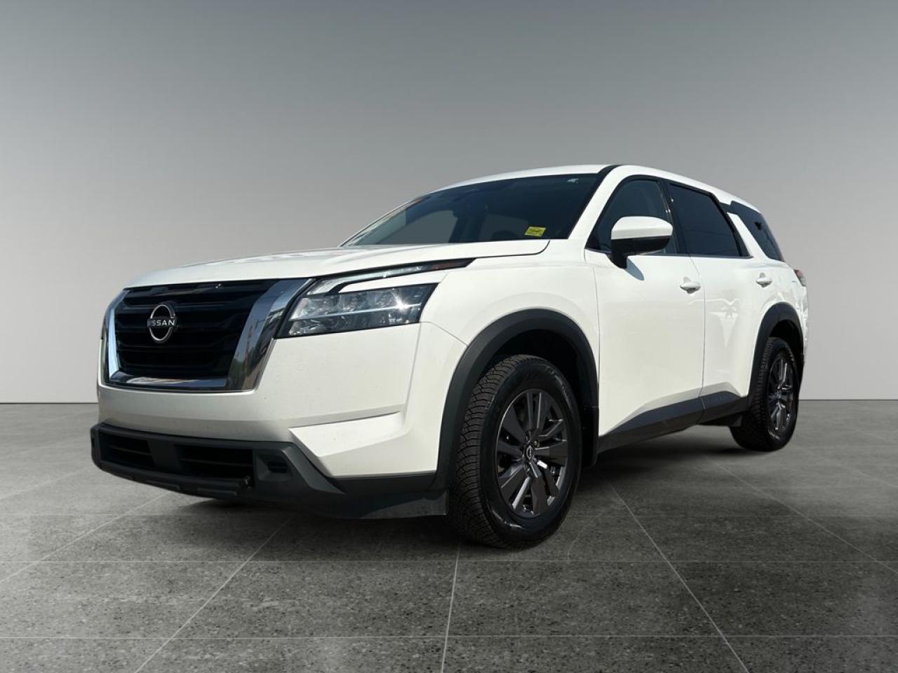 Used 2022 Nissan Pathfinder - Heated Seats -  Apple CarPlay for sale in Saskatoon, SK