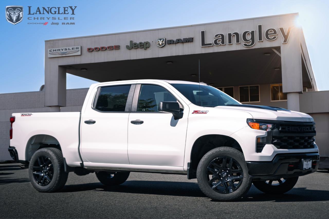Used 2023 Chevrolet Silverado 1500 Custom Trail Boss TRALBOSS- Z71 CREW 4X4 for sale in Surrey, BC
