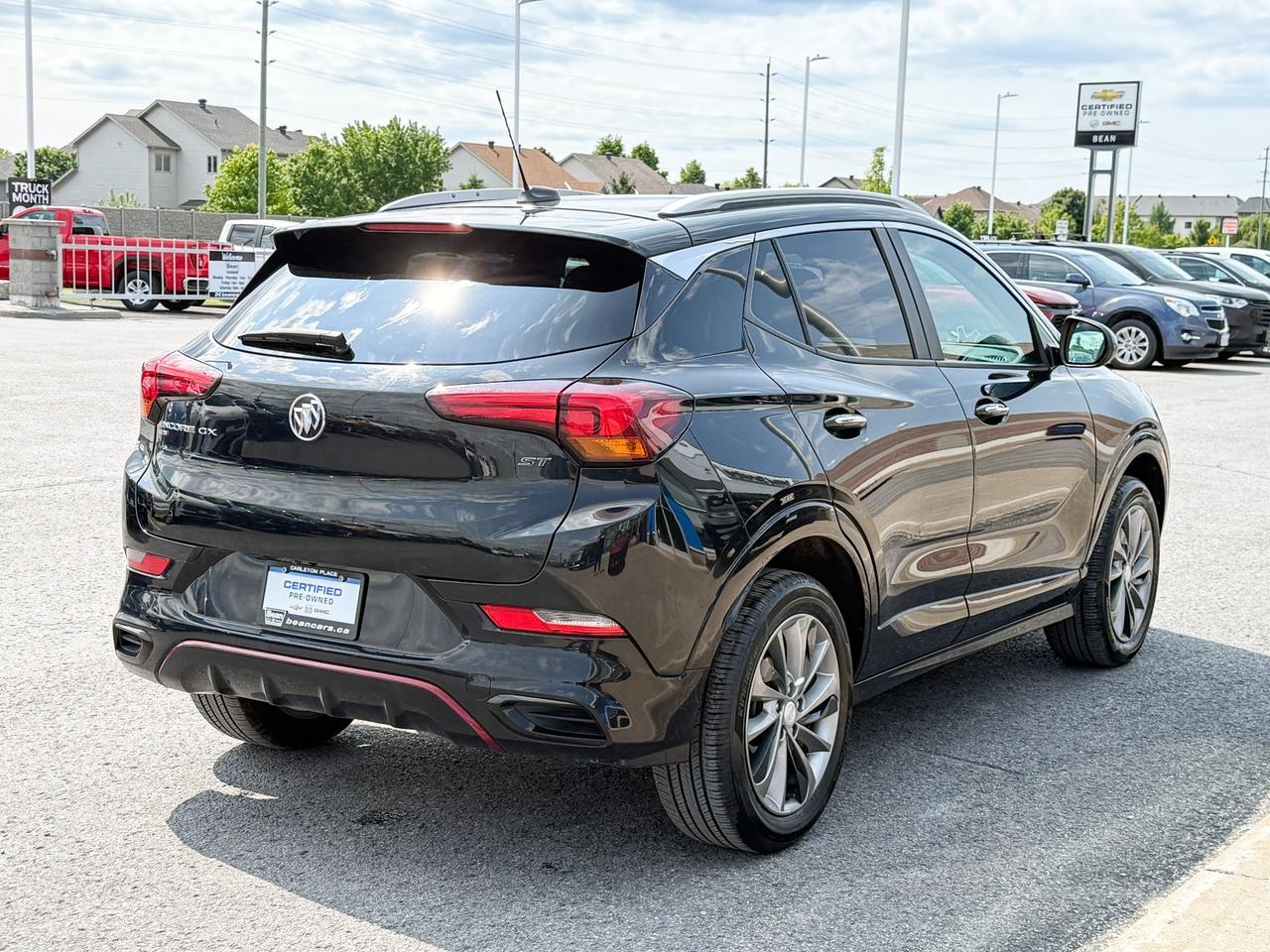 2023 Buick Encore GX Select 1.3L 3 CYL WITH REMOTE START/ENTRY, HEATED SEATS, POWER LIFTGATE, LANE KEEP ASSIST, APPLE CARPLAY/ANDROID AUTO, SPORT TOURING PACKAGE Photo