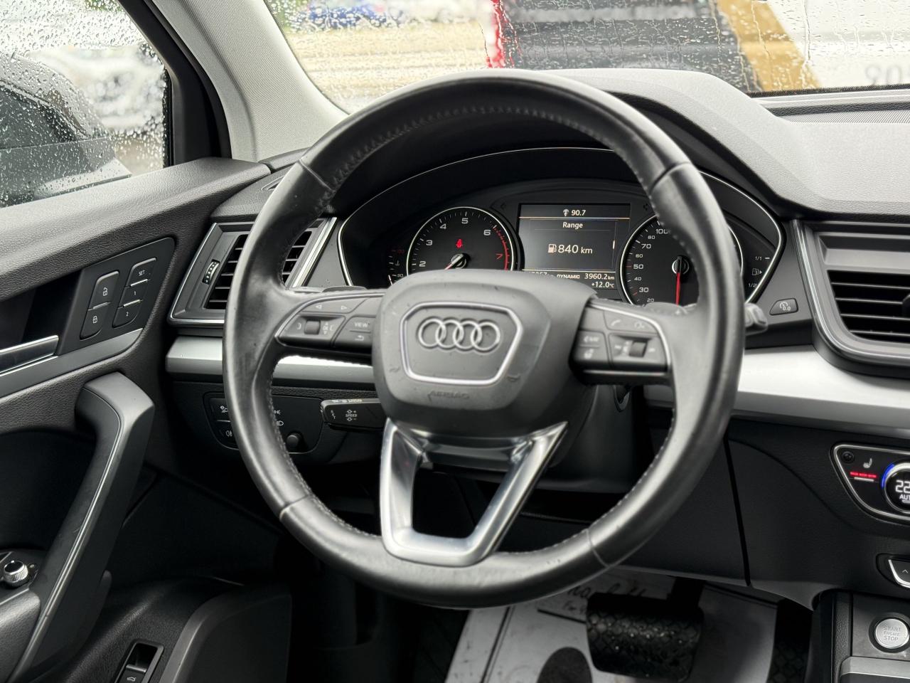 2018 Audi Q5 ONE OWNER | AUDI SERVICE | LIKE NEW - Photo #17