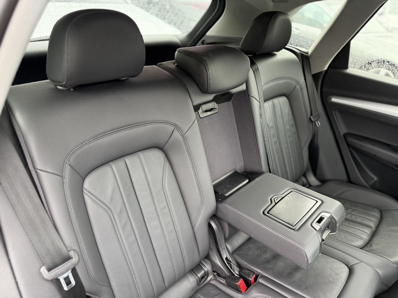 2018 Audi Q5 ONE OWNER | AUDI SERVICE | LIKE NEW - Photo #32