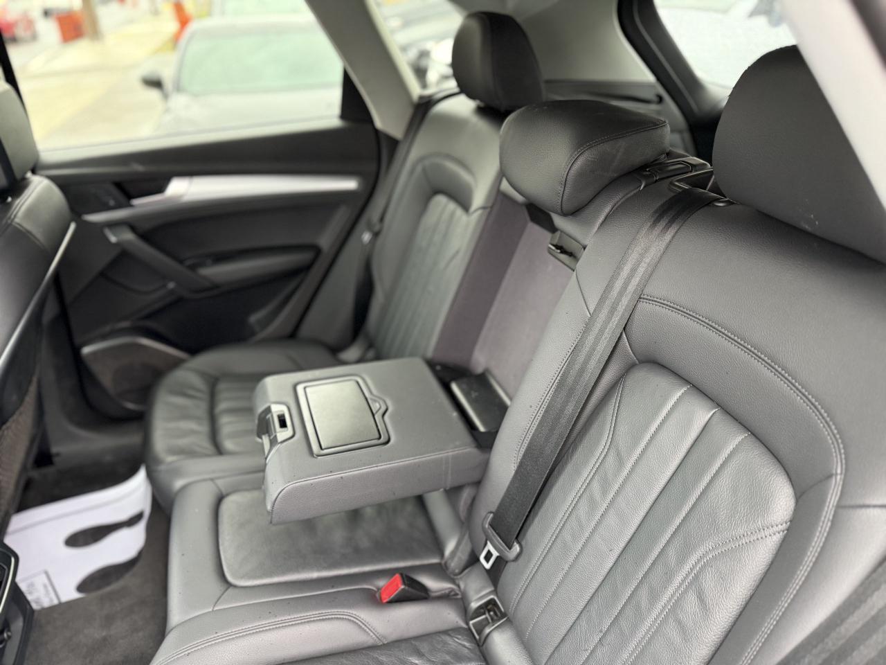 2018 Audi Q5 ONE OWNER | AUDI SERVICE | LIKE NEW - Photo #35