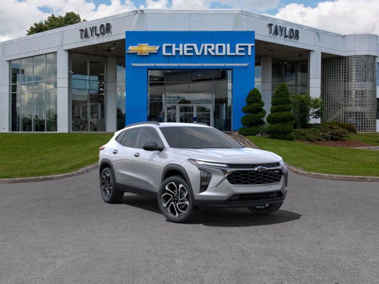 <b>Heated Seats,  Remote Start,  Adaptive Cruise Control,  Blind Spot Detection,  Heated Steering Wheel!</b><br> <br>   This 2025 Chevy Trax is an exceptionally brilliant crossover, with even more standard features and tech than its competitors. <br> <br>The ever-popular Chevy Trax sports exciting looks with even more interior space and enhanced safety features. Compact proportions with an efficient powertrain make this crossover the ideal urban companion. Step this way to experience what prime urban commuting is with this 2025 Trax.<br> <br> This sterling grey metallic SUV  has an automatic transmission and is powered by a  137HP 1.2L 3 Cylinder Engine.<br> <br> Our Traxs trim level is 2RS. This Trax 2RS features the Driver Confidence Package with rear cross traffic alert, blind spot detection and adaptive cruise control, with the LS Convenience Package, that includes a heated steering wheel, heated side mirrors and remote engine start, along with great standard features such as heated front seats, cruise control, 60/40 split-folding rear seats, air conditioning, and an upgraded 11-inch infotainment screen with wireless Apple CarPlay and Android Auto, wi-fi hotspot capability, active noise cancellation, and SiriusXM streaming radio. Safety features also include front pedestrian braking, forward collision alert, lane keeping assist with lane departure warning, IntelliBeam, and a rearview camera. This vehicle has been upgraded with the following features: Heated Seats,  Remote Start,  Adaptive Cruise Control,  Blind Spot Detection,  Heated Steering Wheel,  Apple Carplay,  Android Auto. <br><br> <br>To apply right now for financing use this link : <a href=https://www.taylorautomall.com/finance/apply-for-financing/ target=_blank>https://www.taylorautomall.com/finance/apply-for-financing/</a><br><br> <br/> See dealer for details. <br> <br> <br>LEASING:<br><br>Estimated Lease Payment: $214 bi-weekly <br>Payment based on 5.9% lease financing for 60 months with $0 down payment on approved credit. Total obligation $27,890. Mileage allowance of 16,000 KM/year. Offer expires 2025-06-02.<br><br><br>HST, licensing, and Federal luxury tax (if applicable) are extra. <br><br> Come by and check out our fleet of 70+ used cars and trucks and 160+ new cars and trucks for sale in Kingston.  o~o