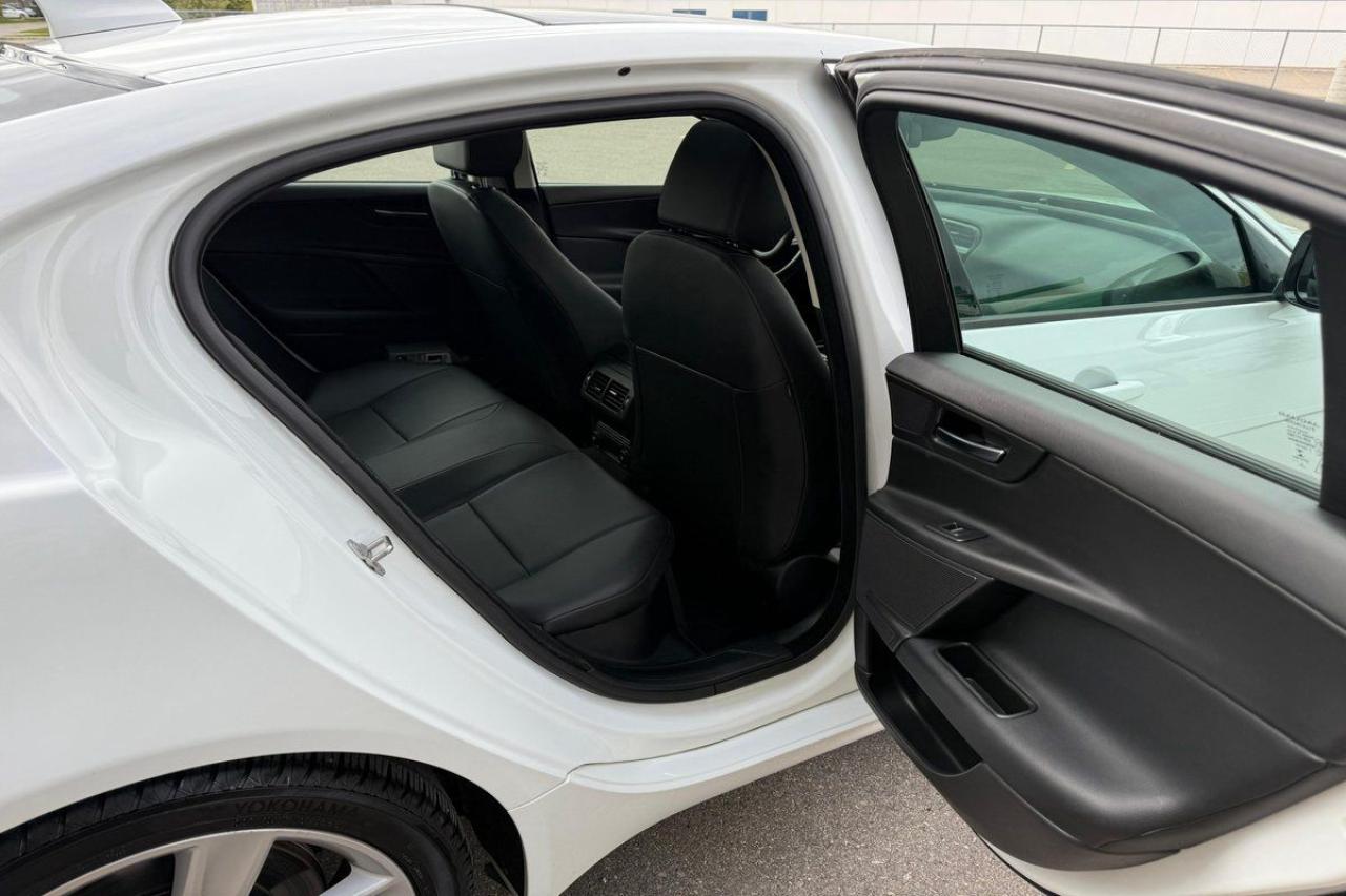 Used 2018 Jaguar XE 20d AWD Premium|BIG SUMMER BLOWOUT! for sale in Calgary, AB