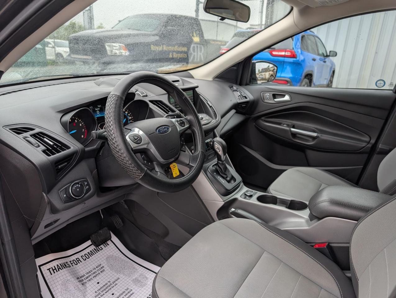 2014 Ford Escape SE - Photo #13