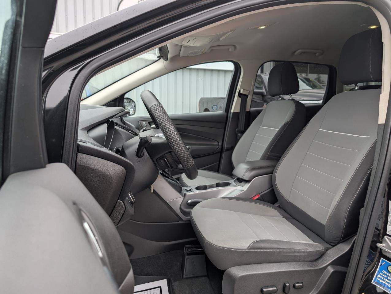 2014 Ford Escape SE - Photo #14