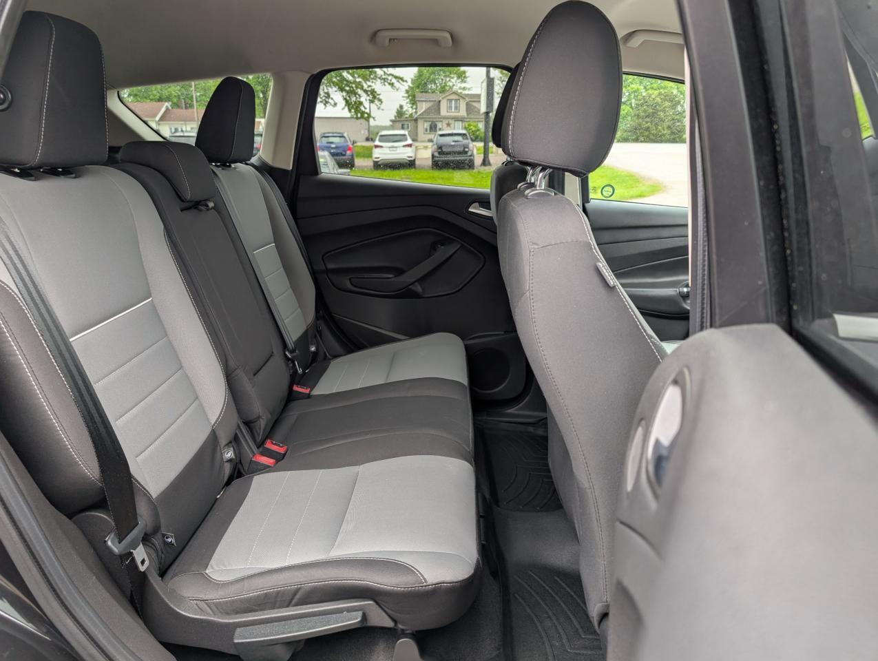2014 Ford Escape SE - Photo #21
