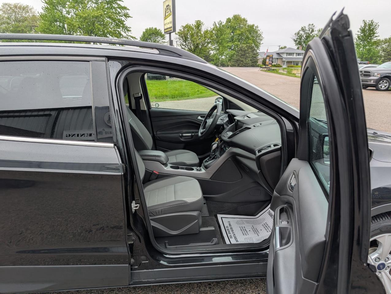 2014 Ford Escape SE - Photo #22