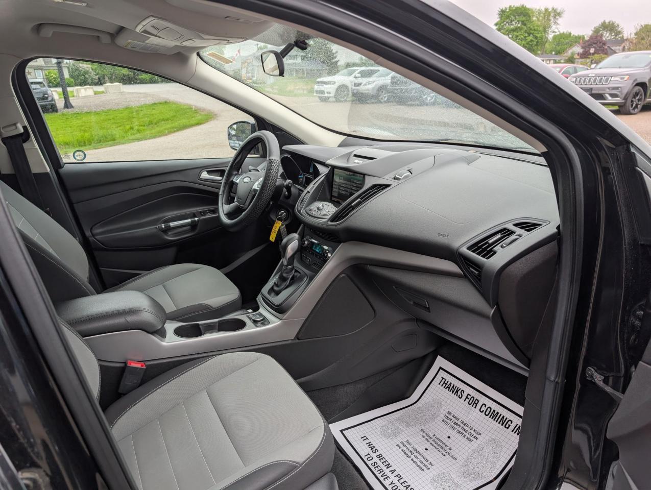 2014 Ford Escape SE - Photo #24
