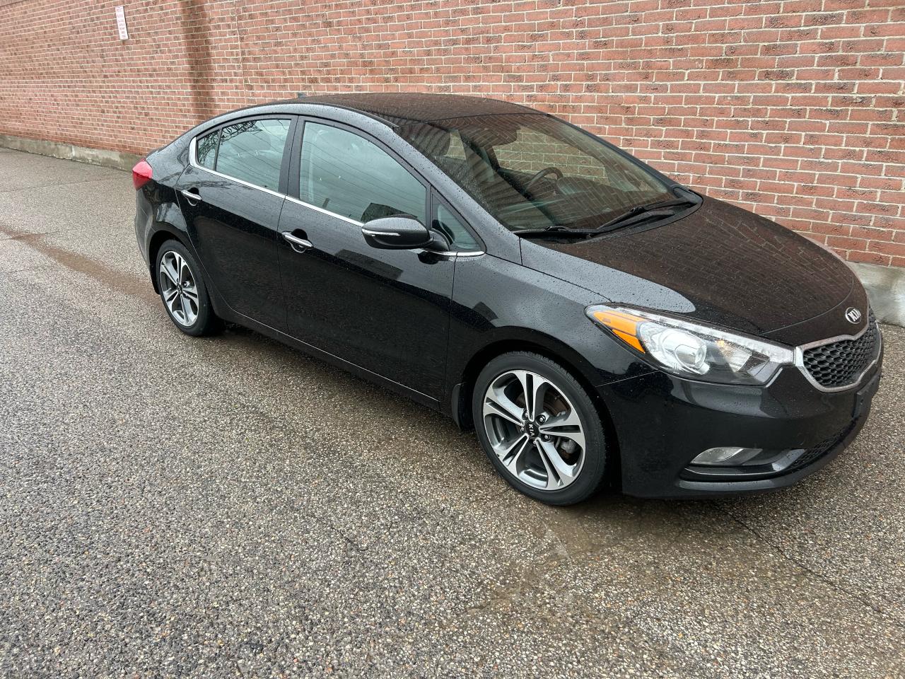 2015 Kia Forte SX - Photo #9