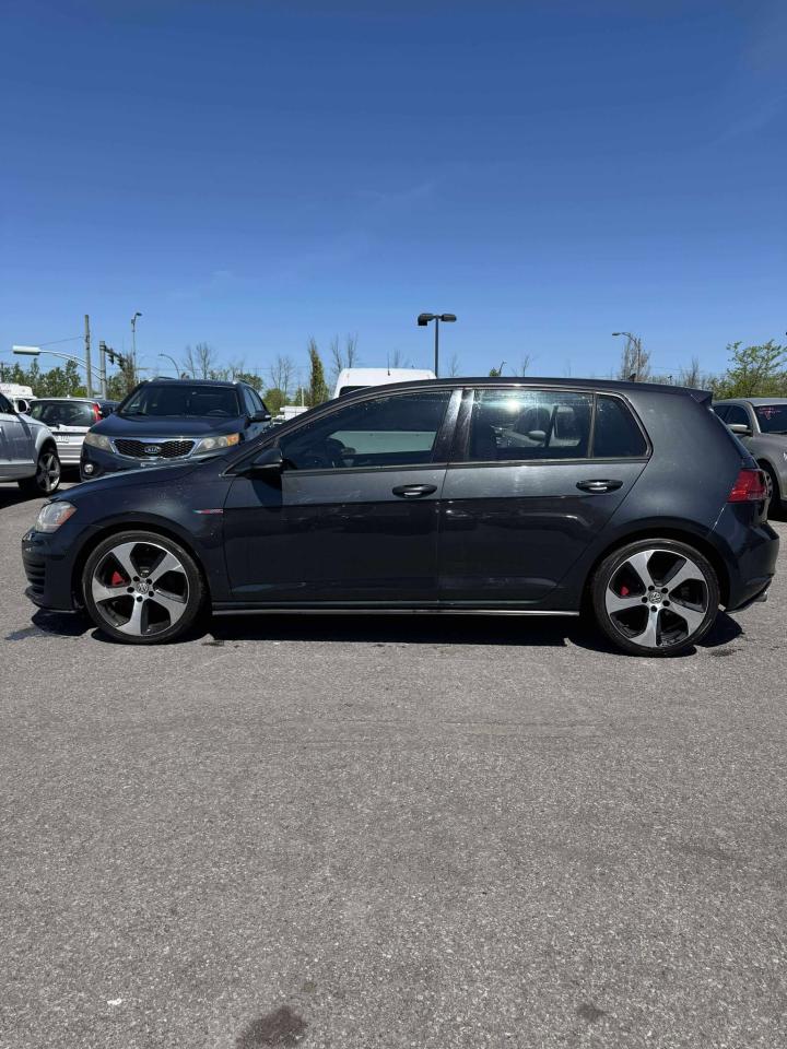 2015 Volkswagen Golf Autobahn - Photo #3