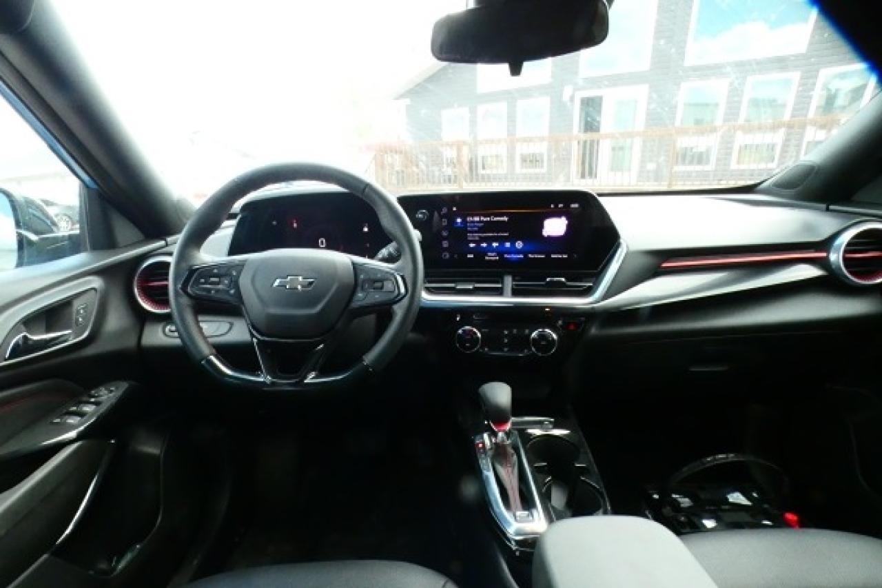2024 Chevrolet Trax RS 1.2L Turbo w/Htd Leather, BUC - Photo #12