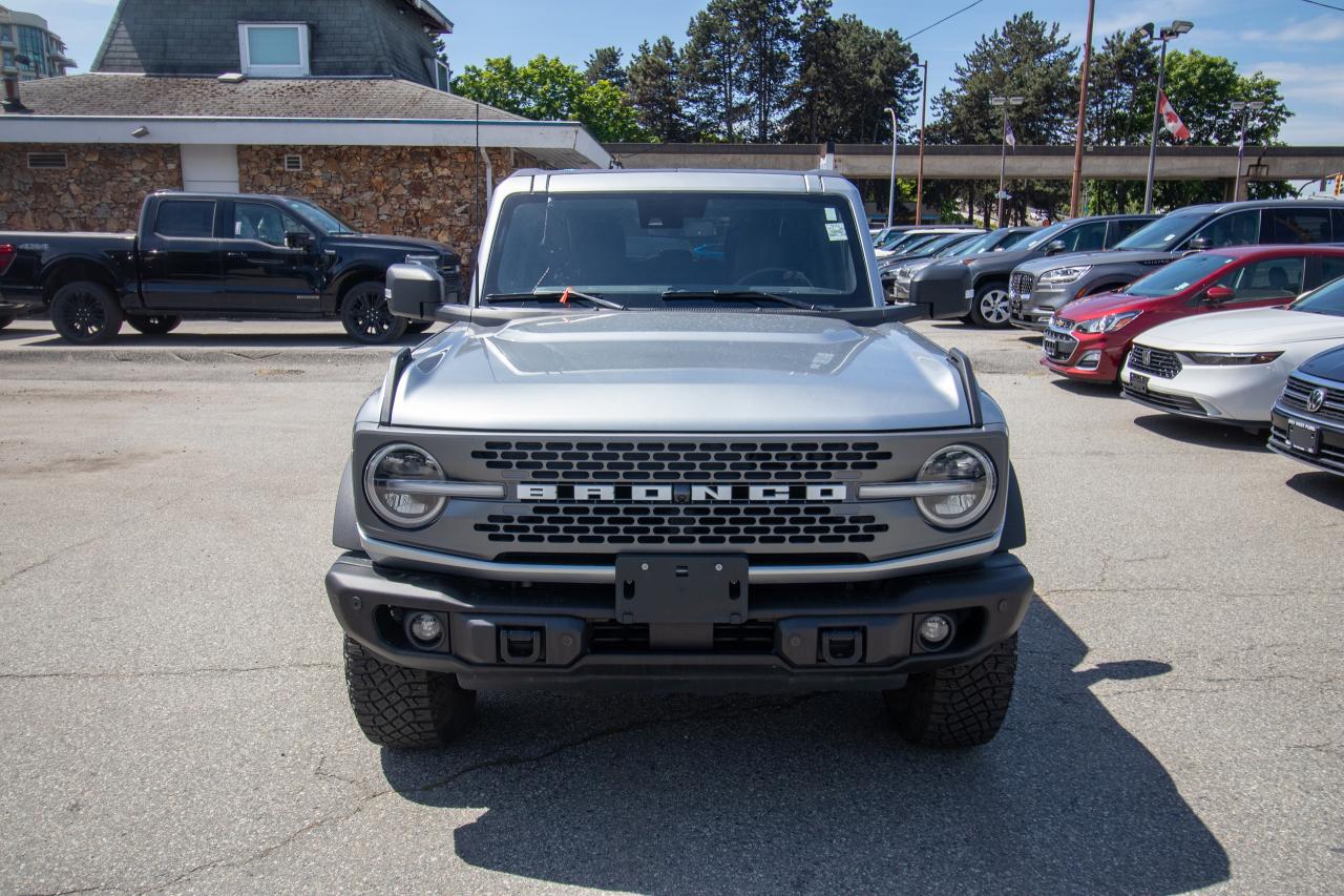 2023 Ford Bronco Badlands Photo3