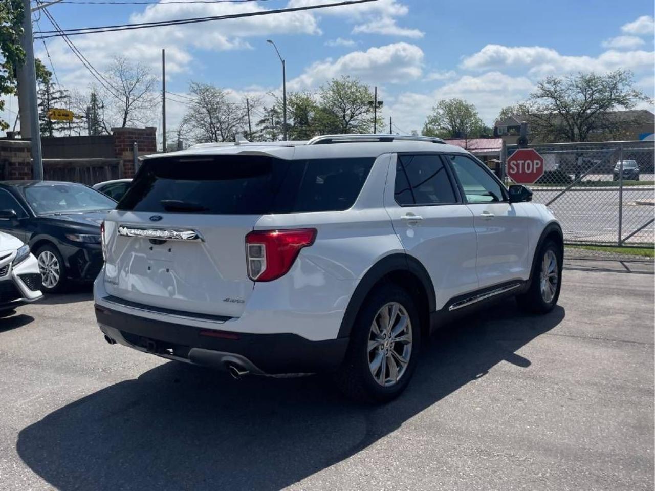 2021 Ford Explorer LIMITED - Photo #6