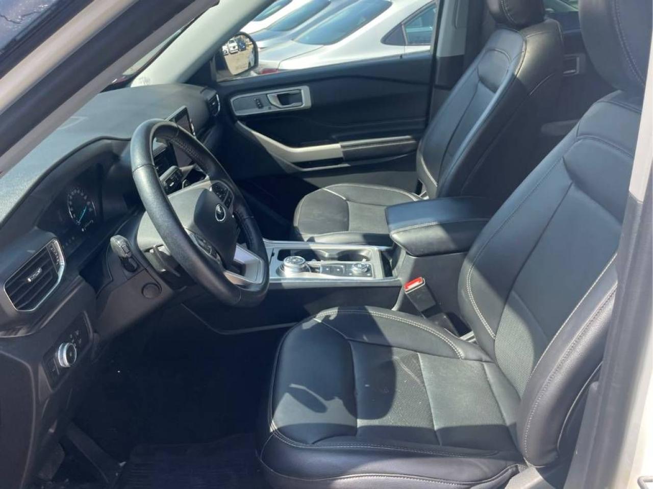 2021 Ford Explorer LIMITED - Photo #17