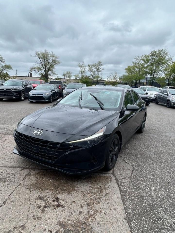 2022 Hyundai Elantra Preferred