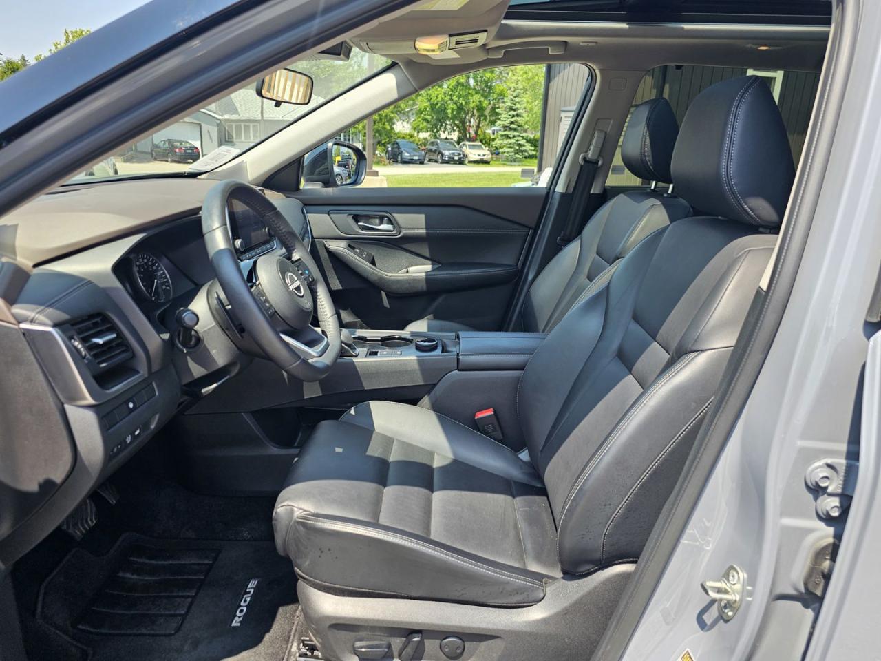 2023 Nissan Rogue SV Midnight Edition AWD - Photo #19