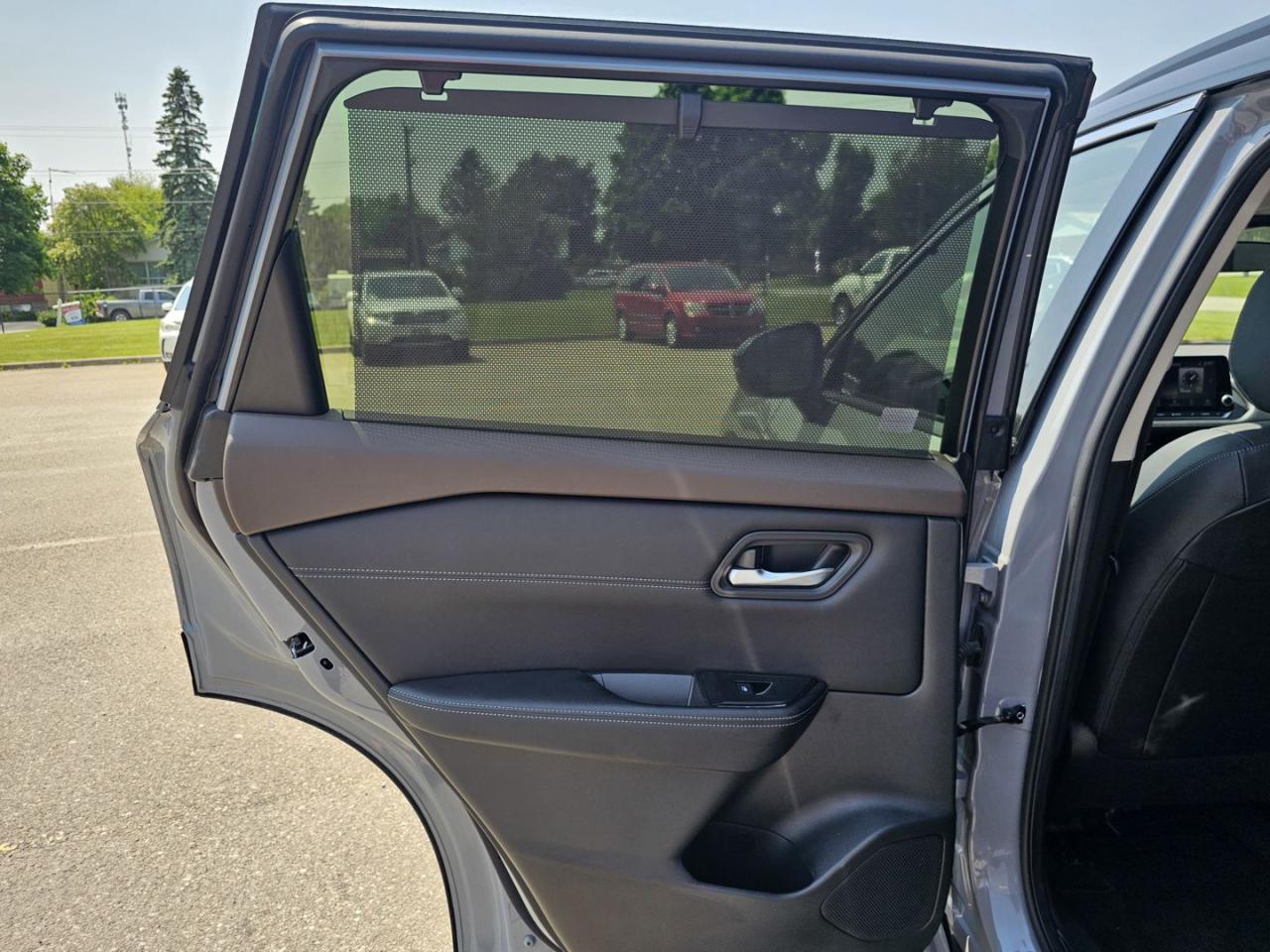 2023 Nissan Rogue SV Midnight Edition AWD - Photo #21