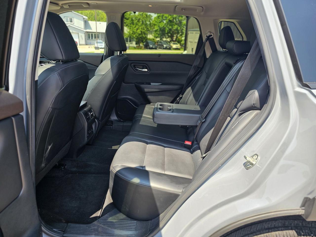 2023 Nissan Rogue SV Midnight Edition AWD - Photo #23