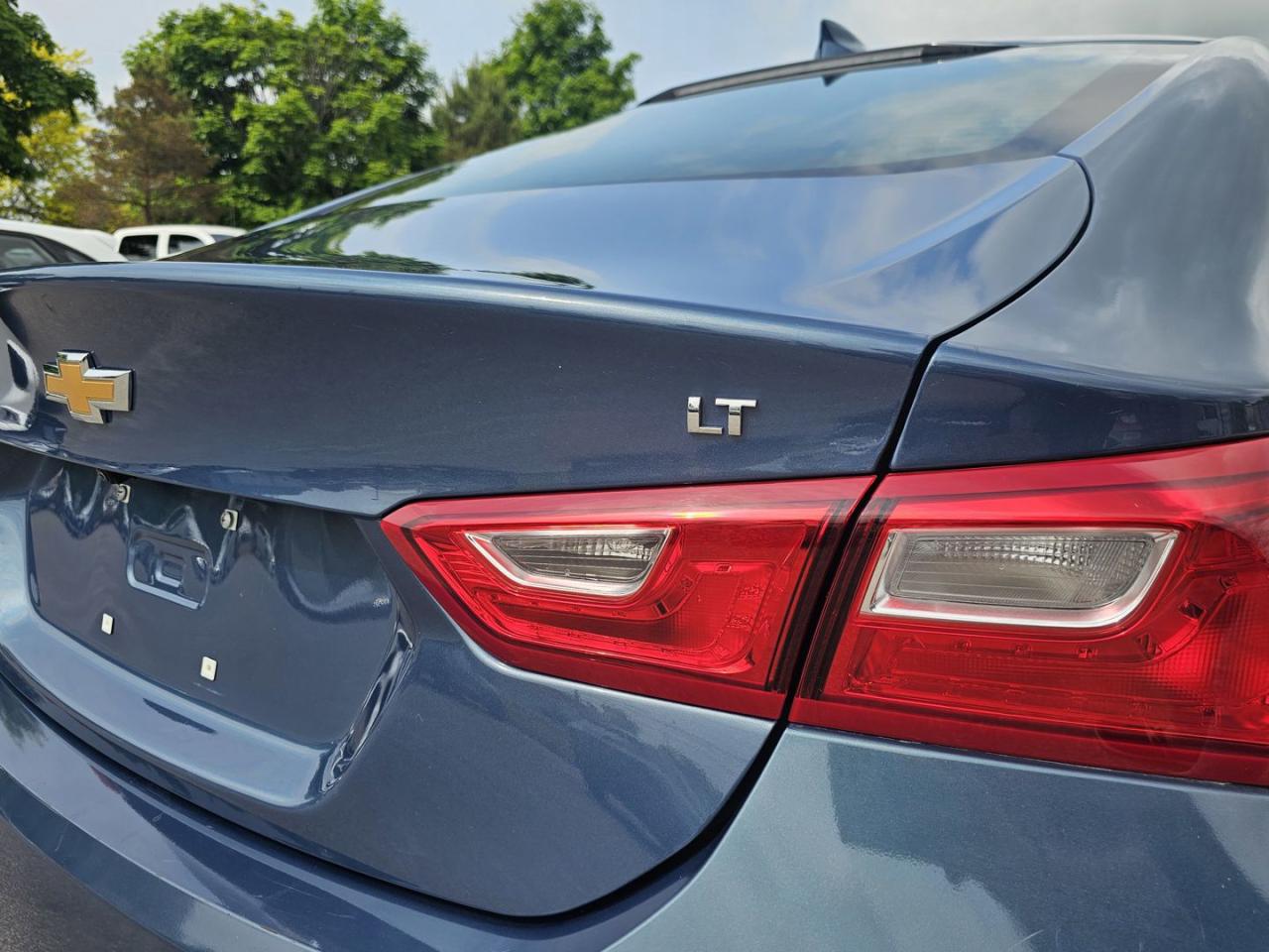 2024 Chevrolet Malibu 1LT - 1.5L 4cyl. engine, Fuel Efficient - Photo #11