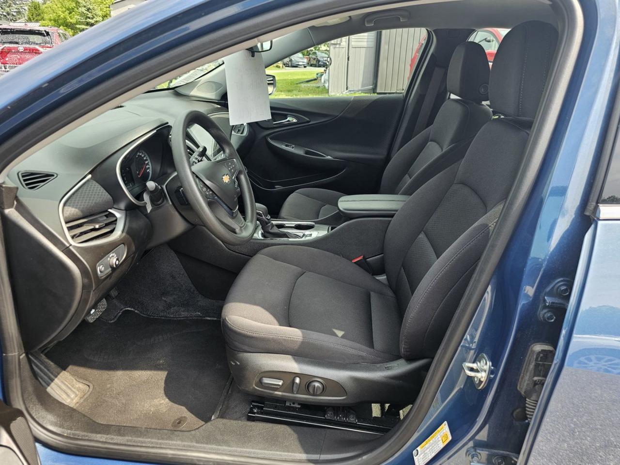 2024 Chevrolet Malibu 1LT - 1.5L 4cyl. engine, Fuel Efficient - Photo #20