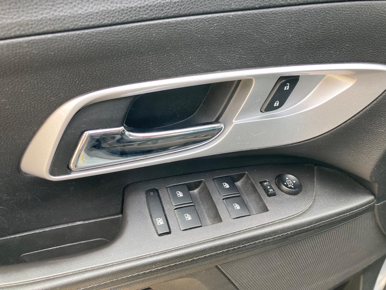 2015 Chevrolet Equinox LS - Photo #19