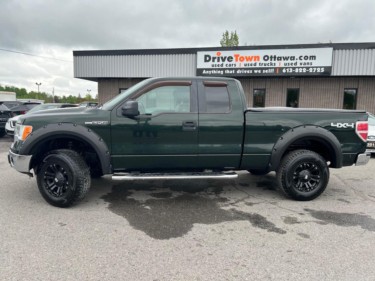 2013 Ford F-150 4WD SUPERCAB 145" XLT - Photo #2