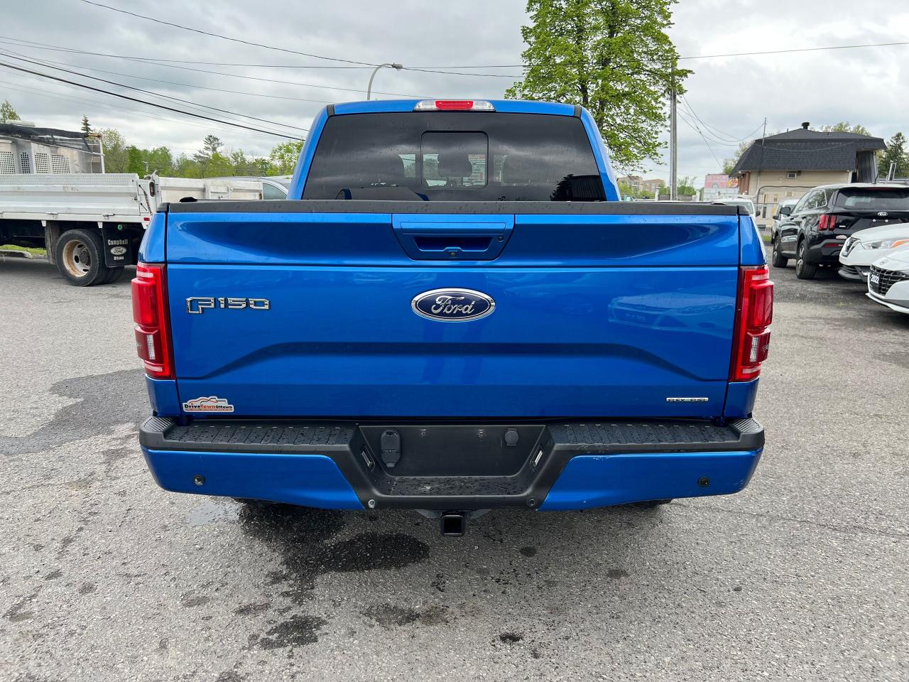 2015 Ford F-150 4WD SUPERCREW 145" LARIAT - Photo #4