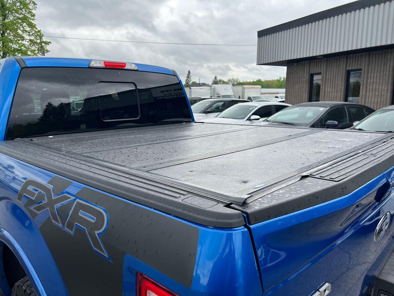 2015 Ford F-150 4WD SUPERCREW 145" LARIAT - Photo #12