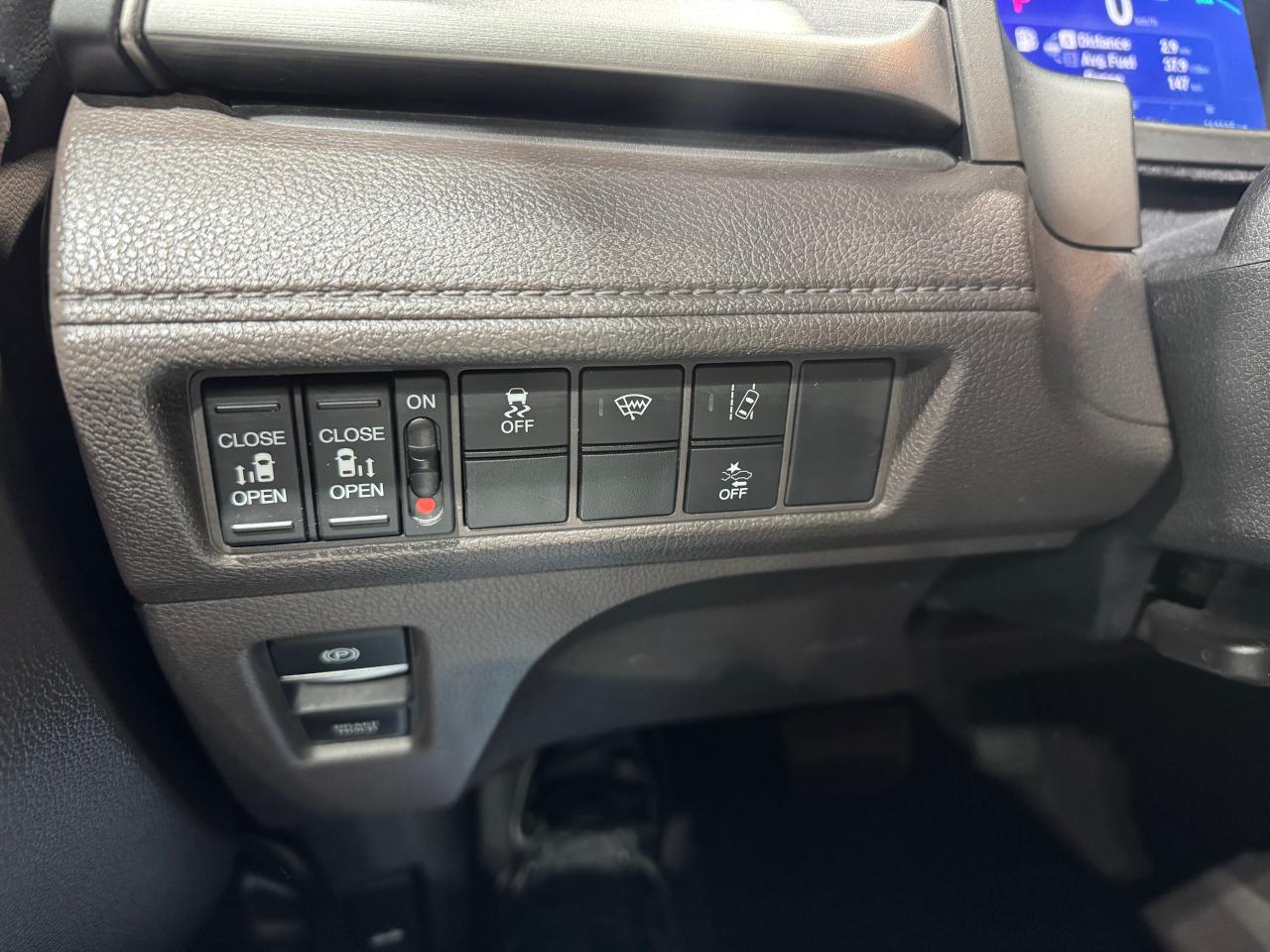 2018 Honda Odyssey EX - Photo #18